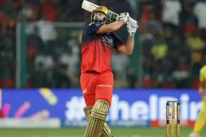 आईपीएल 2026 : आरसीबी ने चेन्नई को दिया 251 रनों का लक्ष्य, टिम डेविड और पडिक्कल ने खेली अर्धशतकीय पारी 