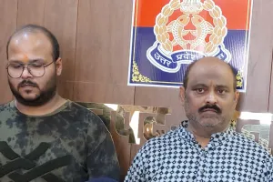 Codeine Cough Syrup Case: कोडीन युक्त कफ सिरप मामले में पिता-पुत्र गिरफ्तार 