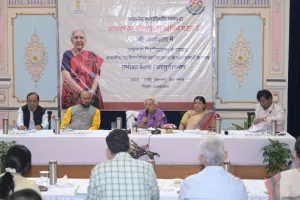 महाविद्यालयों में गुणवत्ता, शोध और नामांकन बढ़ाएं: राज्यपाल ने लखनऊ विश्वविद्यालय से संबद्ध कॉलेजों के प्राचार्यों संग की समीक्षा
