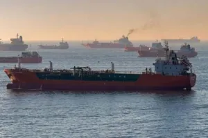 ईरान ने Strait of Hormuz खोला! प्रतिदिन 10 जहाजों को अनुमति, सुपरटैंकर पर 20 लाख डॉलर का लगा शुल्क