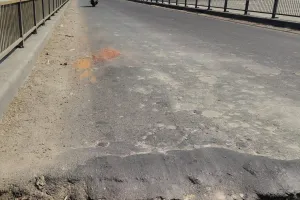 लखनऊ : घाघरा नदी के पुल की दो महीने में होगी मरम्मत, छोटे वाहनों के लिए पंटून पुल, भारी वाहनों का होगा डायवर्जन 