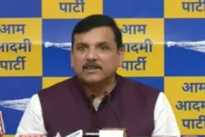 यूपी में संजय सिंह ने वोटर लिस्ट पर उठाए सवाल, कहा- प्रदेश में 2.5 प्रतिशत महिला मतदाता कहां चली गईं 