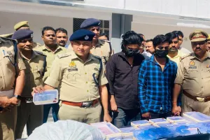 UP: फेक करेंसी पर रामपुर पुलिस का वार...4.88 लाख की नकली नोटों समेत दो गिफ्तार