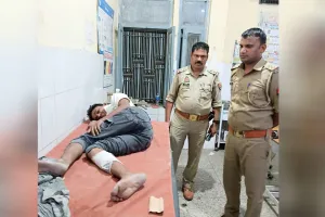 UP: पुलिस-लुटेरों में मुठभेड़, तीन दबोचे, एक के पैर में लगी गोली