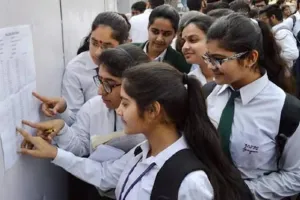 उत्तराखंड बोर्ड रिजल्ट: 10वीं में अक्षत, 12वीं में गीतिका-सुशीला टॉपर