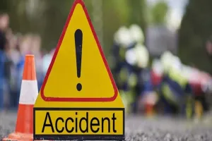 हरदोई में रफ्तार का कहर : अनाथ हुई 3 माह की मासूम बच्ची, वाहन की टक्कर से बाइक सवार दंपती की मौत