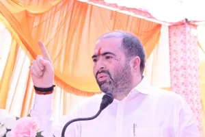 बाराबंकी में नारी शक्ति सम्मेलन में बोले राज्यमंत्री,  विरोध का खामियाजा भुगतेंगे विपक्षी दल