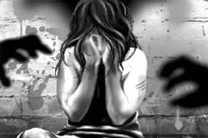 फतेहपुर गैंगरेप केस में एक्शन,  फरार आरोपी की तलाश में जुटी पुलिस, दो आरोपी गिरफ्तार 
