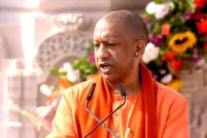 CM Yogi in Ayodhya:  राम जन्मभूमि परिसर में गूंजेगा 'हर-हर महादेव', शिव मंदिर पर ध्वज आरोहण करेंगे सीएम योगी