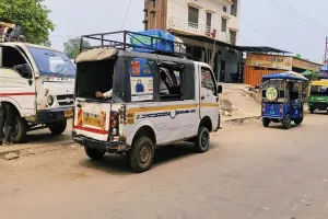 Moradabad: फर्जीवाड़ा कर दौड़ रहे वाहनों पर लगेगा भारी टैक्स व जुर्माना