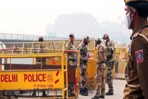 हनुमान जन्मोत्सव :  'हाई अलर्ट' पर दिल्ली पुलिस,  उत्तम नगर, जहांगीरपुरी में शोभायात्रा पर बड़ी संख्या में सुरक्षाकर्मी तैनात  