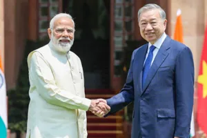 'वियतनाम के साथ भारत ठोस परिणामों की ओर अग्रसर'... राष्ट्रपति टो लैम के साथ साझा प्रेस वार्ता में बोले पीएम मोदी