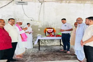 राजा साहब ने हर वर्ग के लिए कार्य करने का दिया संदेश... जन्मजयंती पर बोलीं रानी मृणालिनी