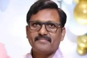 Moradabad News: सरकारी अधिकारियों के वाहन बेड़े में तत्काल होगी 50 फीसदी कटौती