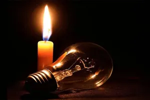 Moradabad News:  भीषण गर्मी के बीच जले पर नमक छिड़क रहा पॉवर कट, बिजली गुल होने से खूब बहा पसीना