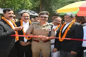 वाराणसी : काशी को जाम की समस्या से मिलेगी राहत, पुलिस आयुक्त ने किया नए पार्किंग स्थल का उद्घाटन