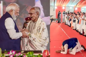Oath Ceremony : बंगाल की जनता का पीएम मोदी ने जताया आभार, शपथ ग्रहण के मंच से किया साष्टांग प्रणाम 