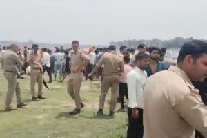 आगरा में बड़ा हादसा : यमुना नदी में नहाते समय डूबने से दो लड़कियों समेत चार लोगों की मौत