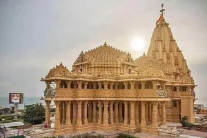 75 वर्ष : राष्ट्रीय चेतना का प्रतीक बना सोमनाथ