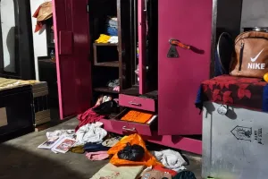 Barabanki Crime News : बाराबंकी में चोरों का आतंक, घर से लाखों के जेवर और नकदी लेकर हुए फरार, इलाके में दहशत 