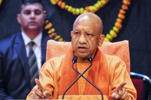 UP News : सपा सरकार में बिजली के तारों पर कपड़े सुखाए जाते थे, ऐसे लोग आज सवाल उठा रहे-सीएम योगी 