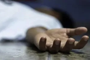 Uttrakhand:चौथी मंजिल से गिरा मजदूर, अस्पताल ले जाने पहले तड़प-तड़पकर मौत