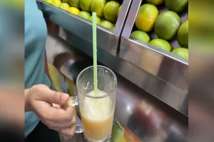 UP: गर्मी बढ़ने से बढ़ा ठंडे पेय पदार्थों का कारोबार, बारिश से लगा था झटका