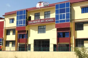 Uttrakhand:मनमानी पर 10 निजी स्कूलों को प्रशासन ने फिर भेजे नोटिस