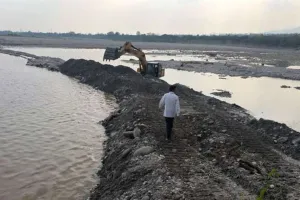 Uttrakhand: मानसून से पहले नदियों का चैनलाइजेशन, छह लाख घन मीटर मलबा हटाया