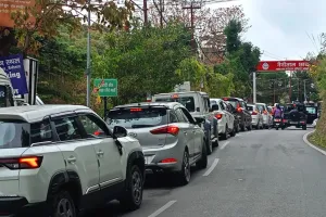 Uttrakhand:पर्यटन सीजन में सख्त ट्रैफिक प्लान, सुबह 6 बजे से सड़कों पर उतरेगी पुलिस फोर्स