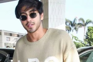 Ahaan Panday : पहली बार स्क्रीन पर डांस करते नजर आएंगे अहान पांडे, 'सैयारा' के इंटेंस लुक के बाद दिखेगा रोमांटिक डांसर अंदाज