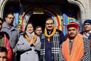 केदारनाथ के धाम पहुंचे उद्योगपति गौतम अदाणी, 40वीं वर्षगांठ पर किये बाबा के दर्शन-पूजन  