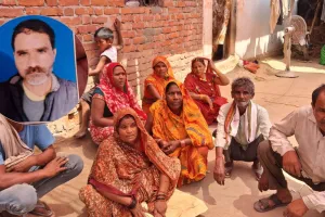 Gonda Crime News: गन्ना सिंचाई करने गए किसान की लाठी-डंडों से पीटकर हत्या, गांव के लोगों पर हत्या का आरोप 