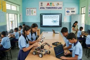  यूपी के परिषदीय स्कूलों में विकसित होगा इनोवेशन कल्चर, बच्चों को रिसर्च और वैज्ञानिक सोच से जोड़ेगी योगी सरकार