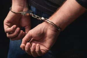 बरेली कॉलेज में बीएड की परीक्षा के दौरान पकड़ा नकलची