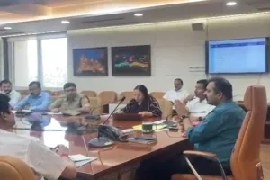 Lucknow News : ऊंची इमारतों में अग्नि सुरक्षा मानकों की होगी जांच, दिल्ली होटल अग्निकांड के बाद LDA का बड़ा फैसला 