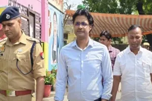 अमरोहा में सनसनीखेज घटना : कूड़ा बीनने वालों की बस्तियां अचानक खाली, प्रशासन और खुफिया एजेंसियां सतर्क
