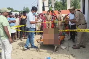 Raebareli Crime News : रायबरेली में पानी की टंकी परिसार में चौकीदार की हत्या, खून से लथपथ मिला शव, इलाके में सनसनी