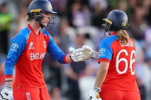 Women's T20 World Cup 2026: सोफिया डंकली और फ्रेया केम्प की तूफानी पारी... इंग्लैंड ने स्कॉटलैंड के खिलाफ बनाए 200 रन