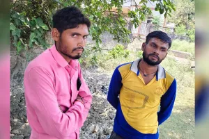 Pilibhit: घर में था बेटे का मुंडन संस्कार, फंदे से लटका मिला पिता का शव, परिवार में मचा कोहराम