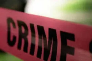 बलिया :  मुहर्रम ड्यूटी के बीच थाना परिसर से फरार 25 हजारी इनामी, कोर्ट में किया सरेंडर; 3 पुलिसकर्मी निलंबित