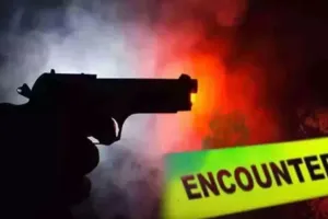 Mau Encounter:  मुठभेड़ में दबोचा गया किडनैपिंग का आरोपी दानिश, नाबालिग लड़की को पुलिस ने पहले ही किया था सकुशल बरामद