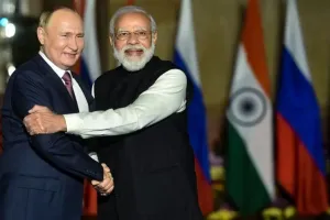 भारत-रूस दोस्ती से घबराये पश्चिमी देश :  पुतिन की दो टूक, 'PM Modi पर दबाव डालना नामुमकिन'