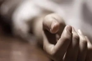  औरैया में आंधी का कहर,  दीवार गिरने से मलबे में दबकर महिला की मौत, ननद गंभीर रूप से घायल