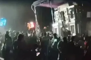 Muharram Accident:  रतलाम में बड़ा हादसा, हाईटेंशन लाइन से टकराया मुहर्रम का ताजिया; 3 की मौत, 10 झुलसे