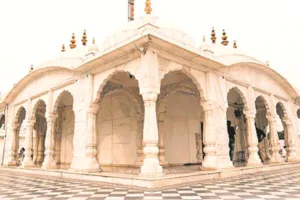 वैराग्य, शांति और मुक्ति की नगरी है पावापुरी 