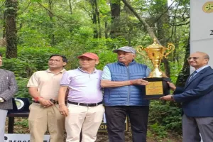 Nainital News: नैनीताल में द्वितीय चीफ जस्टिस कप गोल्फ टूर्नामेंट संपन्न, विजेताओं को HC के मुख्य न्यायाधीश ने किया सम्मानित