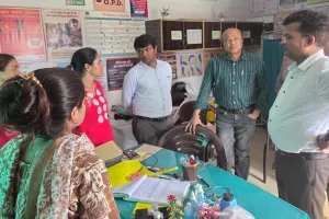 Barabanki News : ज्योरी डिलीवरी प्वाइंट पर गूंजी पहली किलकारी, CMO ने किया निरीक्षण