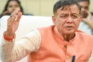 Ram Mandir News : पूरी संस्था को कटघरे में खड़ा करना अनुचित.... राम मंदिर चढ़ावा मामले में जानिए ऐसा क्यों बोले सतीश महाना?