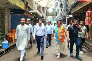 Kanpur News : रथयात्रा की तैयारियों का महापौर ने लिया जायजा, अतिक्रमण हटाने और सड़क दुरुस्ती के दिए निर्देश
